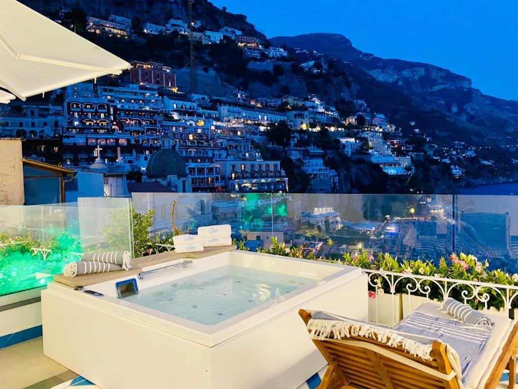 Villa Diamond Luxury Suite Positano Esterno foto